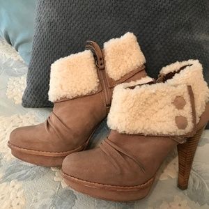Ugg Australia Georgette Chestnut Suede Ankle Boot